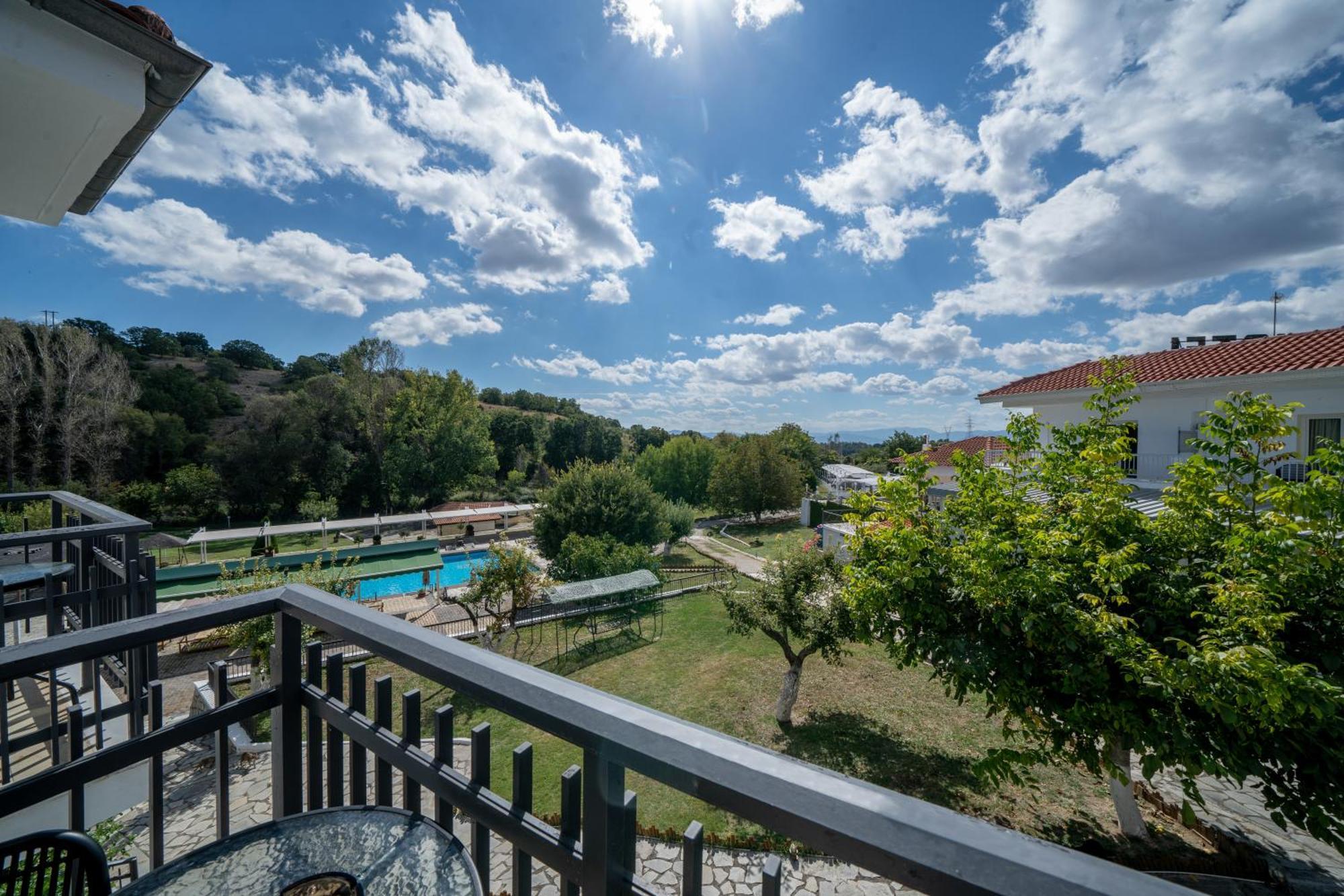 Tselikas Hotel Kozani Luaran gambar