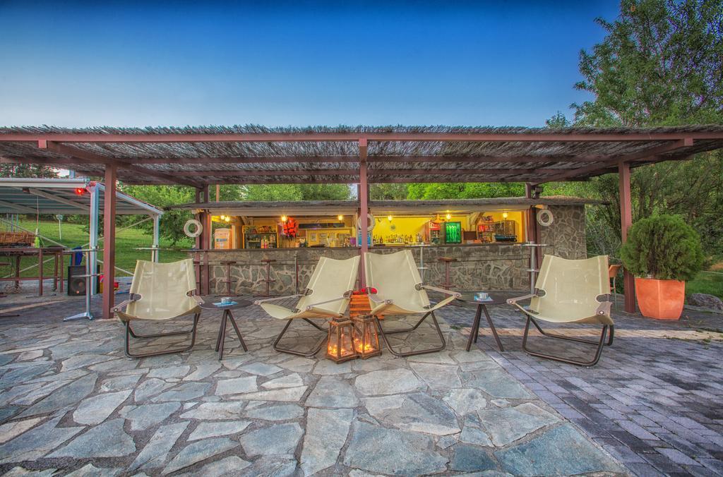Tselikas Hotel Kozani Luaran gambar