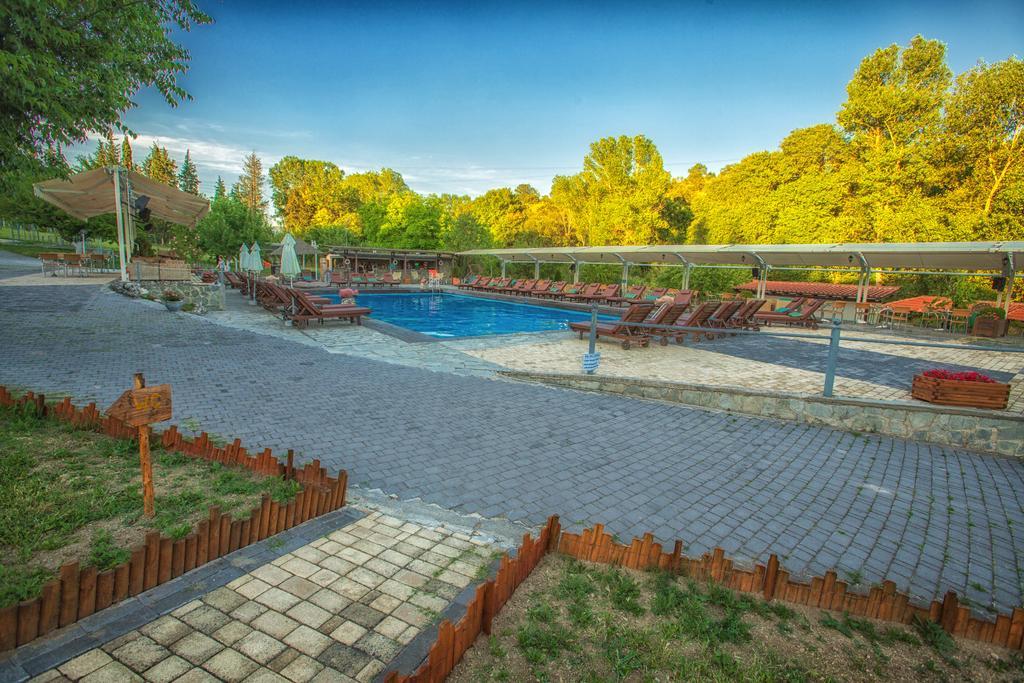 Tselikas Hotel Kozani Luaran gambar